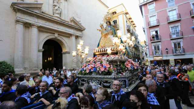 Procesión de la Virgen del Remedio, Alicante.