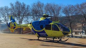 Imagen de un helicóptero medicalizado de Sacyl