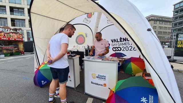 La Costa Blanca exhibe en Alemania la amplia oferta de turismo LGBTQ+.
