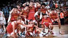 Los jugadores de la selección española de baloncesto masculino en el Eurobasket Sub18 de 2022.