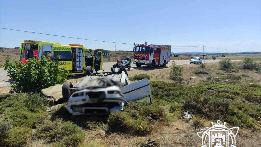 Los Bomberos de Burgos excarcelan a los heridos en el accidente