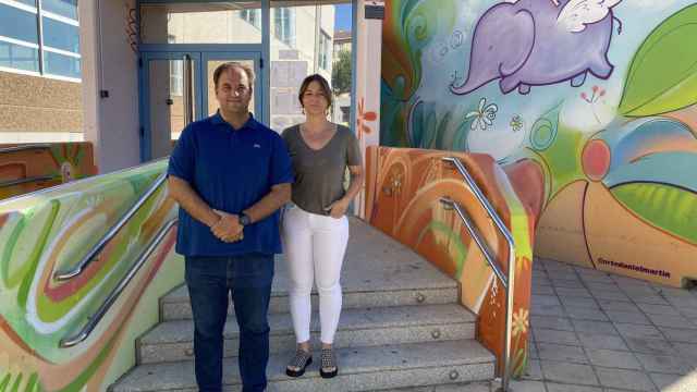 El nuevo mural ya luce en la escuela infantil de Guijuelo