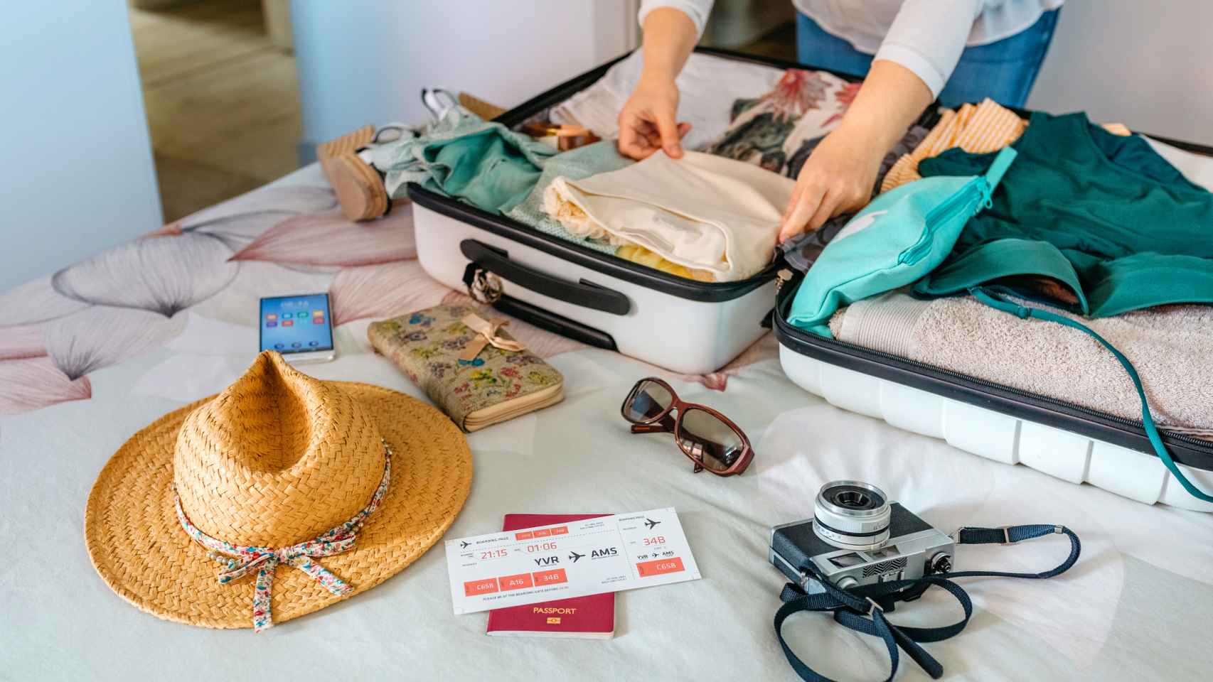 Última llamada del verano: los imprescindibles en tu maleta