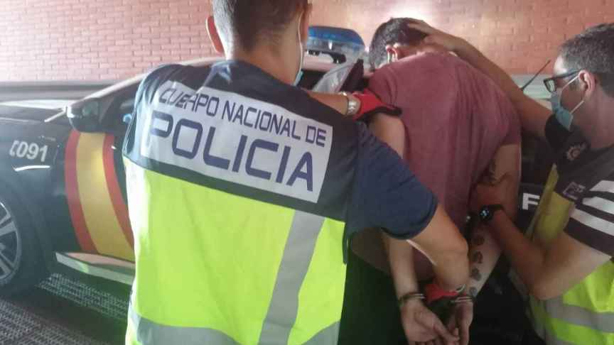 La Policía Nacional detiene al presunto autor de un robo en una pizzería de Elche.