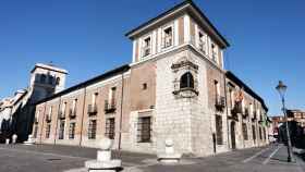 El Palacio de Pimentel en Valladolid, lugar de nacimiento del rey Felipe II.