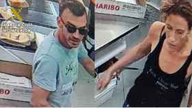 La Guardia Civil ha difundido imágenes de los dos sospechosos.