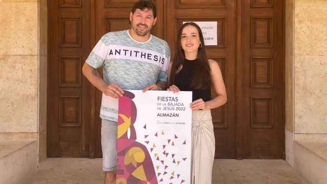 La diseñadora Alba Moreno Ciria es la autora del cartel de las fiestas de Almazán