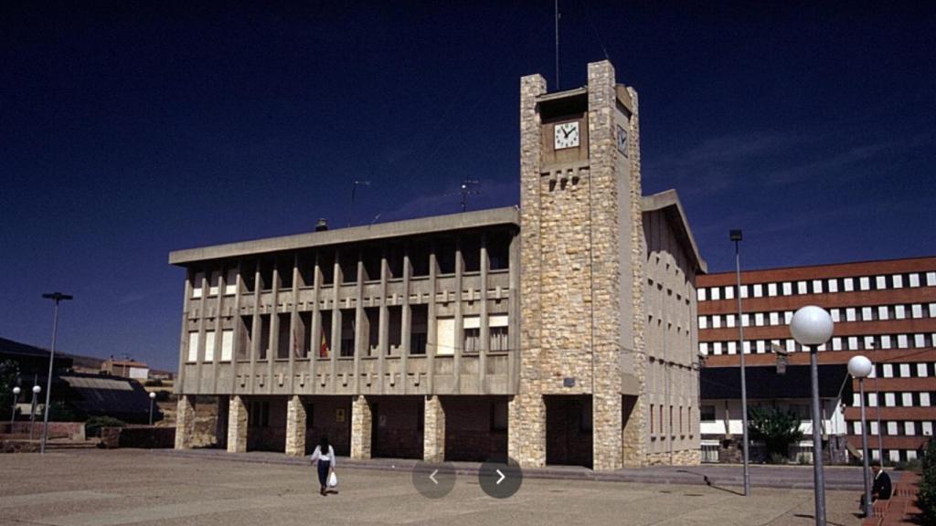 Denuncian la discriminación de una concejal con problemas de audición de Ólvega, en Soria
