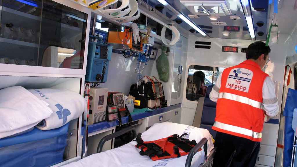 Una ambulancia del Sacyl medicalizada.