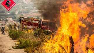 El fuego avanza en Vall d'Ebo (Alicante): comienzan los desalojos en Pego y en otros pueblos