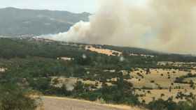 Incendio forestal en Becerril