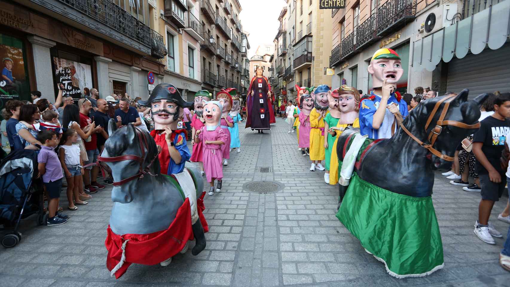 Arrancan la Feria y Fiestas de Toledo con multitud de actividades: todas las fotos
