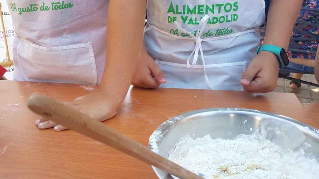 El pan artesano encandila a los más pequeños de la provincia de Valladolid
