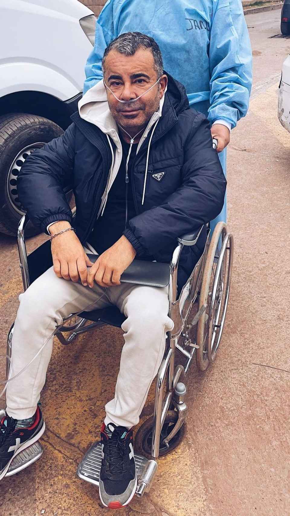 Jorge Javier Vázquez en silla de ruedas en Perú.