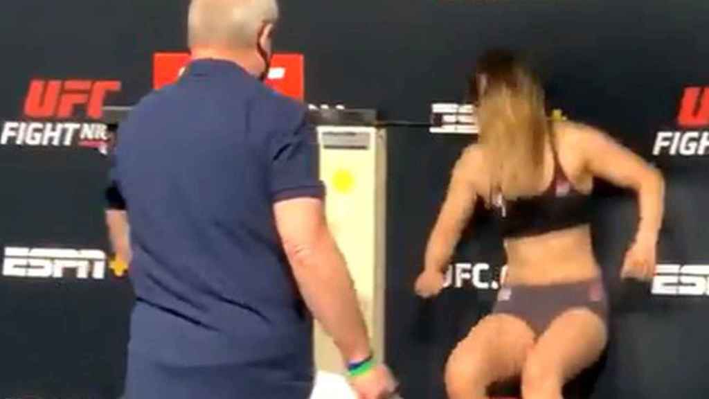 Julija Stoliarenko passed out at a UFC weigh-in due to dehydration