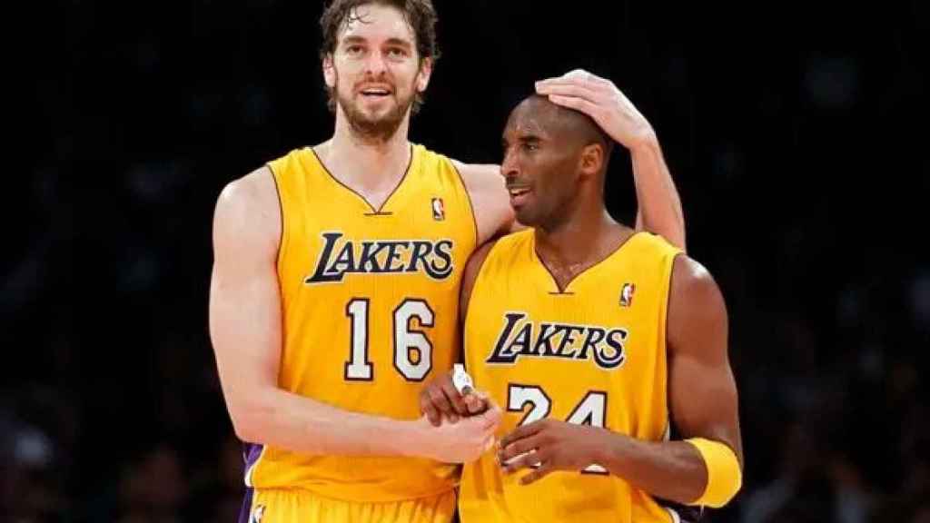Pau Gasol y Kobe Bryant durante un partido con Los Ángeles Lakers