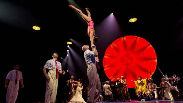 'Adagio', el número del Cirque du Soleil en el que participa Kelly McDonald.