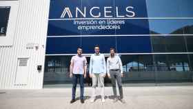 Imperia SCM cerró recientemente una ronda de 300.000 euros en la que participan Angels y Draper B1. Los tres socios fundadores de la startup son Sergio Alemany, Álvaro Bernabé y José Tomás Carrascoso.