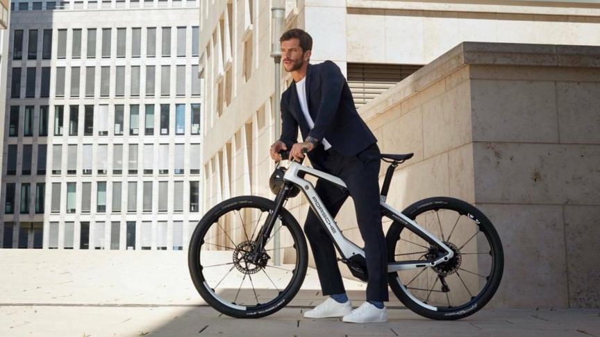 El Boom De Las Bicicletas Eléctricas Bmw Porsche Y Mercedes Benz