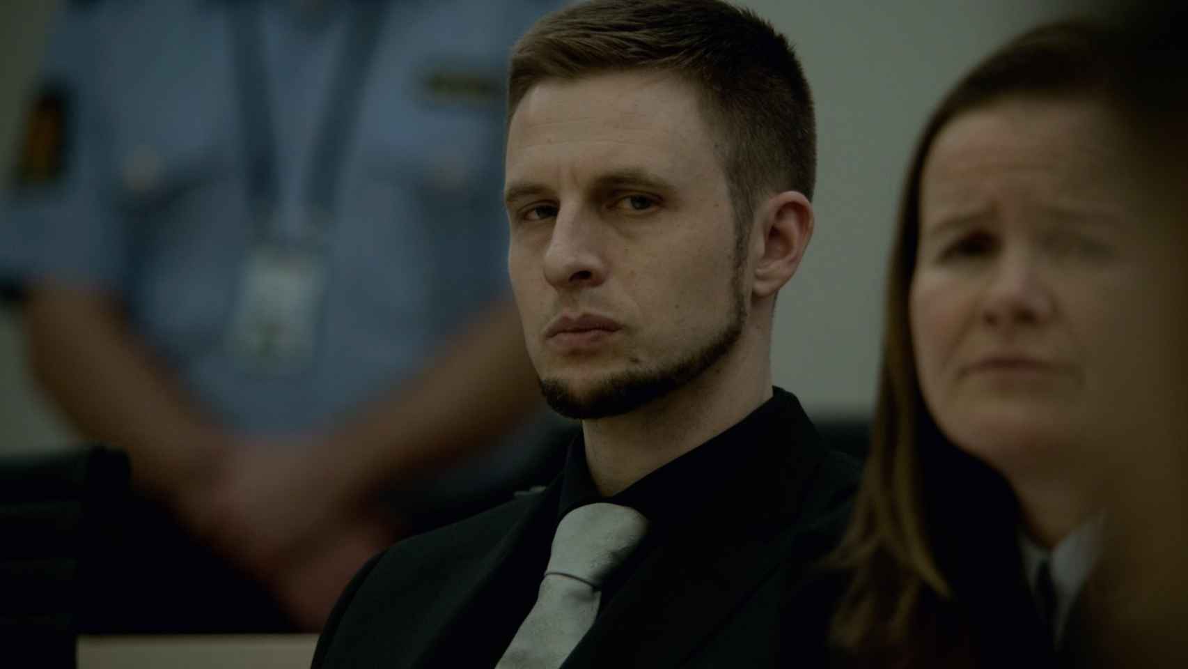 Anders Danielsen Lie interpreta a Anders Behring Breivik en la película '22 de julio' (Paul Greengrass, 2018)
