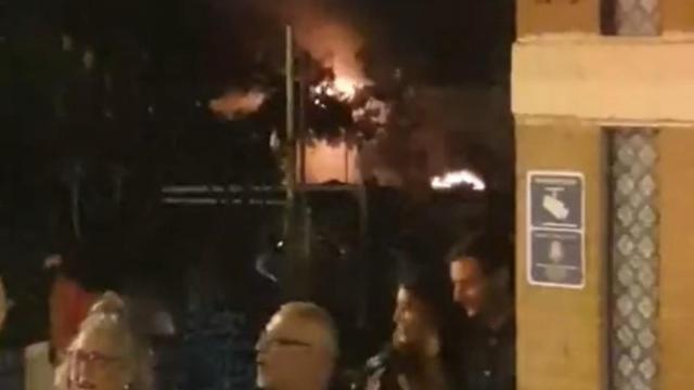 Incendio en los Baños del Carmen.