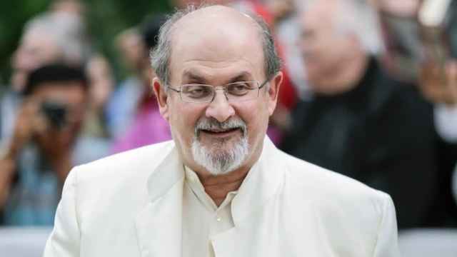 Salman Rushdie. Foto: Christopher Drost / SHIFT digital / DPA