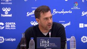 Pablo Guede durante una rueda de prensa en La Rosaleda