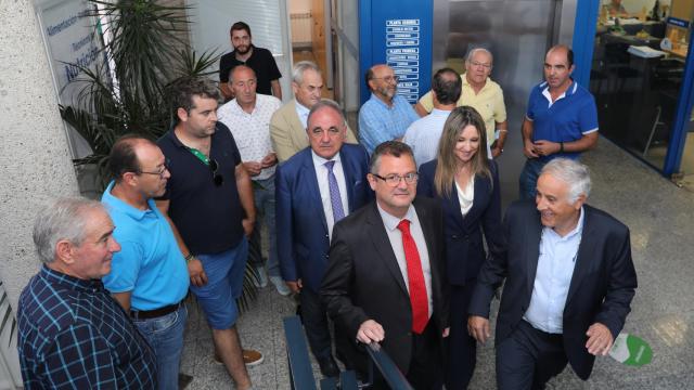 El consejero de Agricultura, Ganadería y Desarrollo Rural, Gerardo Dueñas, durante su visita