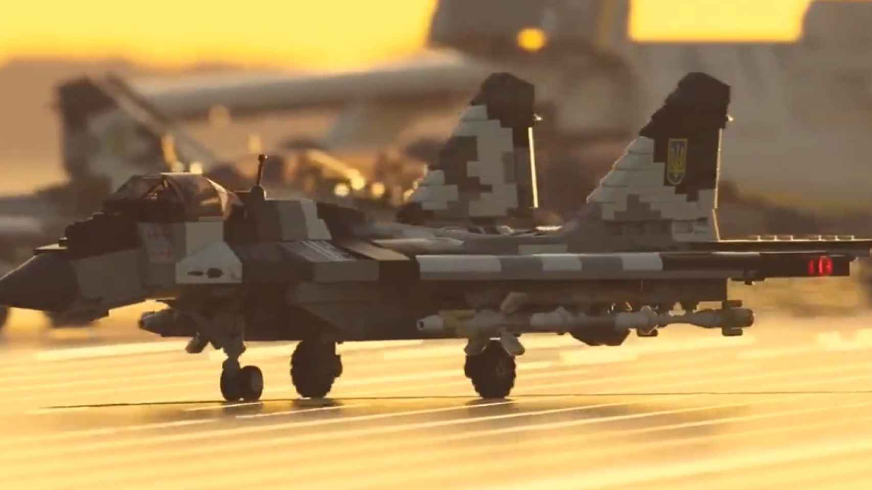 Aviones, drones, tanques... el espectacular vídeo de LEGO para apoyar la independencia de Ucrania thumbnail