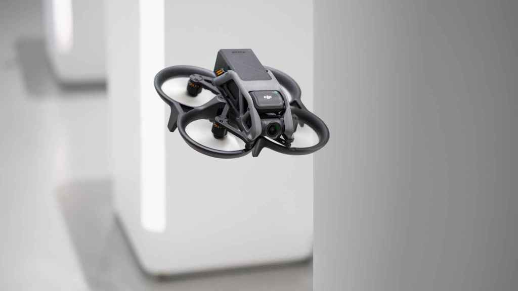 El dron DJI Avata puede volar en estancias cerradas