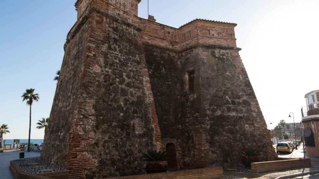 La torre de La Cala es el único Centro Azul de la provincia de Málaga.
