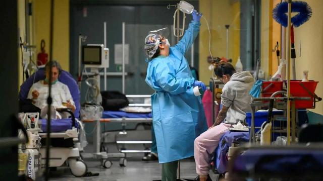 El pasillo de un hospital español.