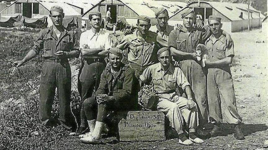 Miembros del Batallón Disciplinario de Soldados Trabajadores penados 38, en los primeros años 40.