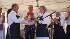 La chef Pepa Muñoz recibe el Tomate de Oro y anima a consumir Alimentos de Segovia