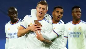 Kroos y Rodrygo celebran en la Champions League