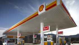 Una gasolinera de Shell en imagen de archivo.