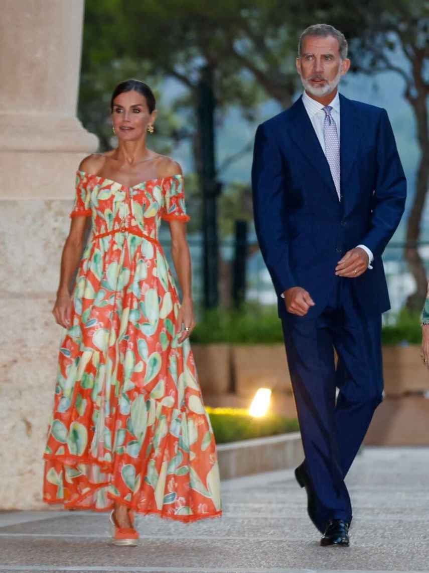Felipe VI y Letizia en el Palacio de Marivent el pasado mes de agosto durante la recepción de autoridades baleares.