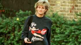 Lady Di para triunfar con un estilo 'atlehisure' en 1995.