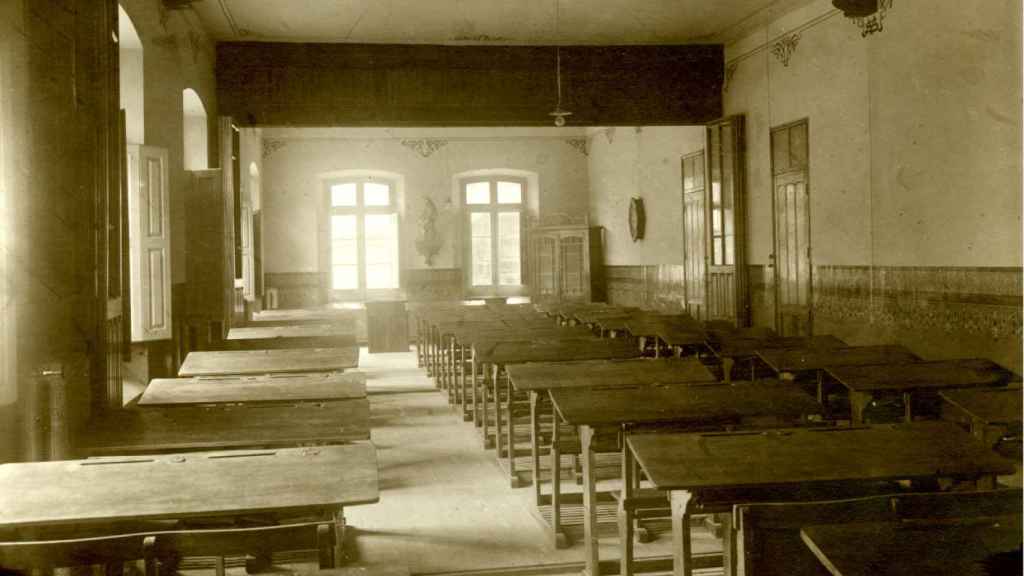 Salón de estudio. 1924.