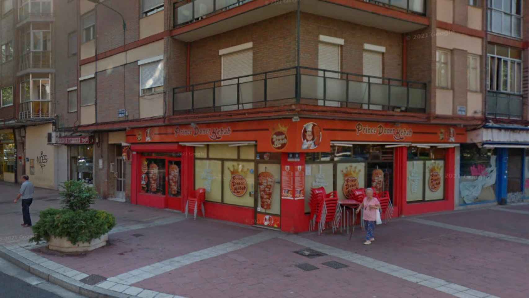 autor correcto Extracción Tres detenidos tras una pelea con heridos en un restaurante de comida  rápida de Valladolid