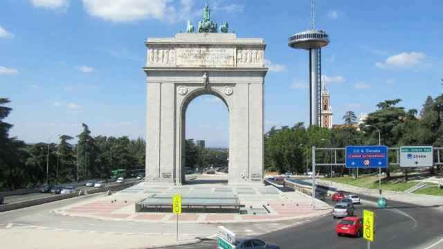 Arco de la Victoria, situado en Moncloa, Madrid.