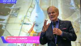 El administrador de la NASA, Bill Nelson, informando sobre la cancelación del despegue de Artemis.