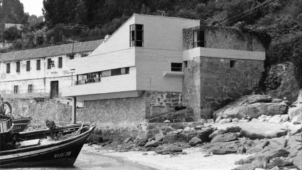 Refugio La Roiba en Bueu, Pontevedra (1967-1980). ©Servicio Histórico Fundación Arquitectura COAM