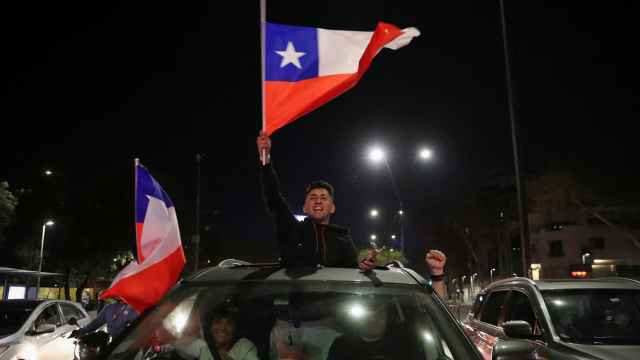 Chile da la espalda a la nueva Constitución con un aplastante 62,2% de los votos