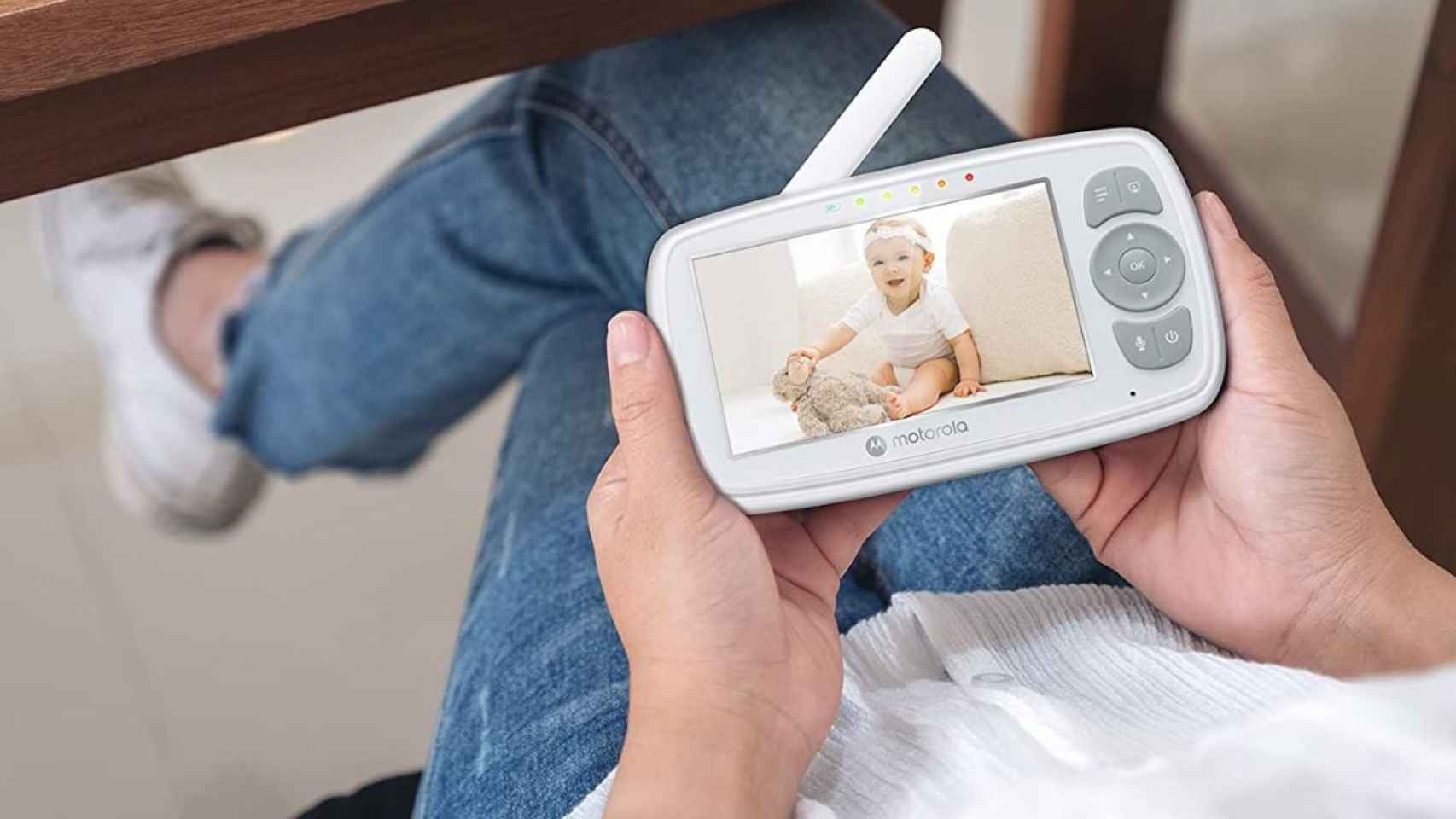 Las mejores cámaras vigila bebés de  para controlar a tu