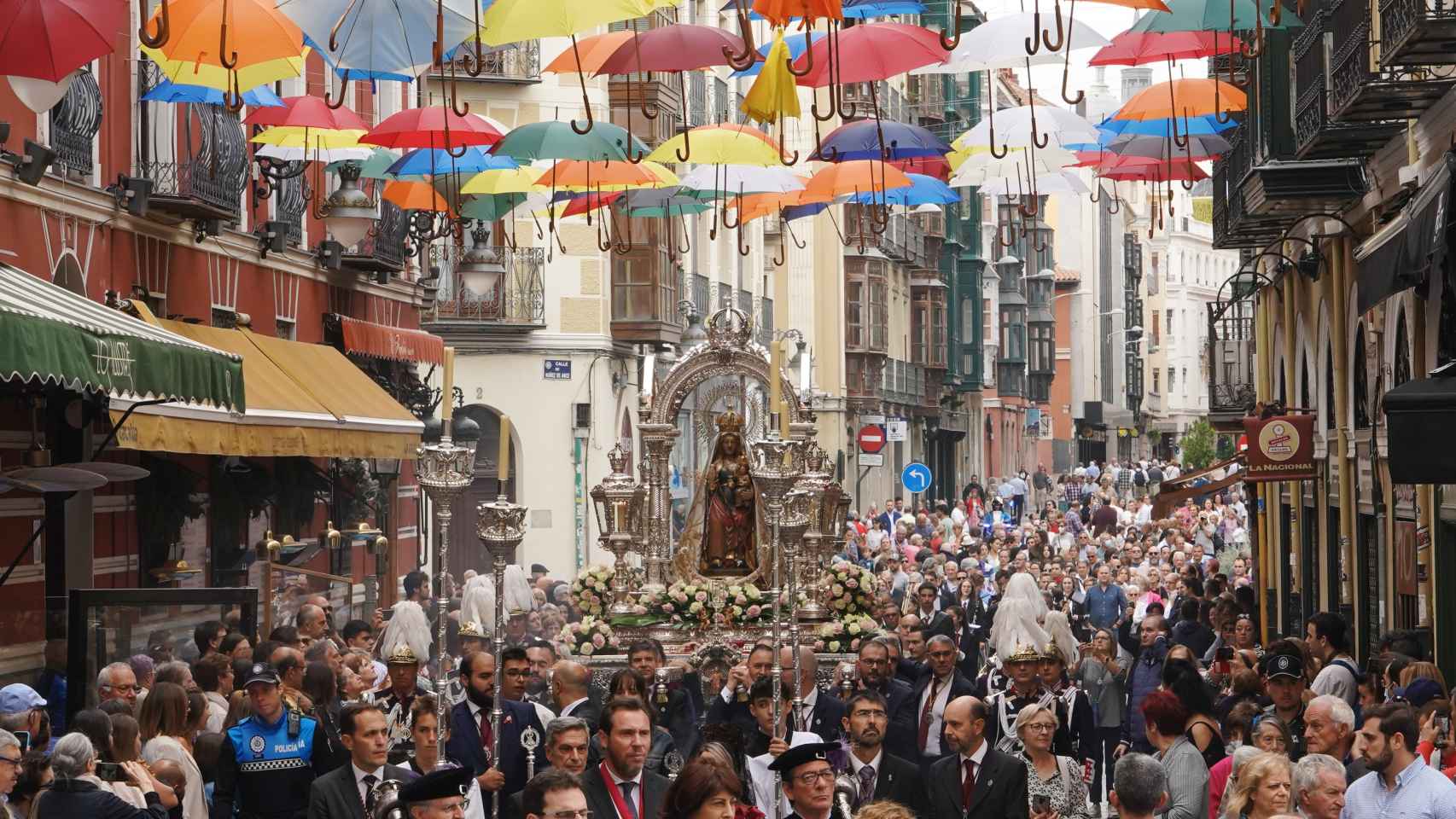 Celebración de la procesión en honor de la Virgen de San Lorenzo