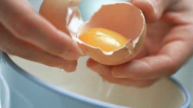 Las nuevas recomendaciones nutricionales permiten tomar un huevo al día.