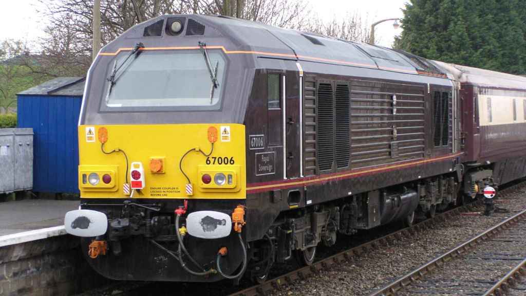 La locomotora de la clase 67 Royal Sovereign