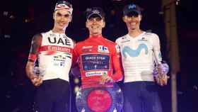 Juan Ayuso, Remco Evenepoel y Enric Mas, en el podio de La Vuelta 2022