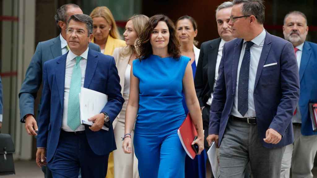 La presidenta Isabel Díaz Ayuso en su llegada a la Asamblea de Madrid.